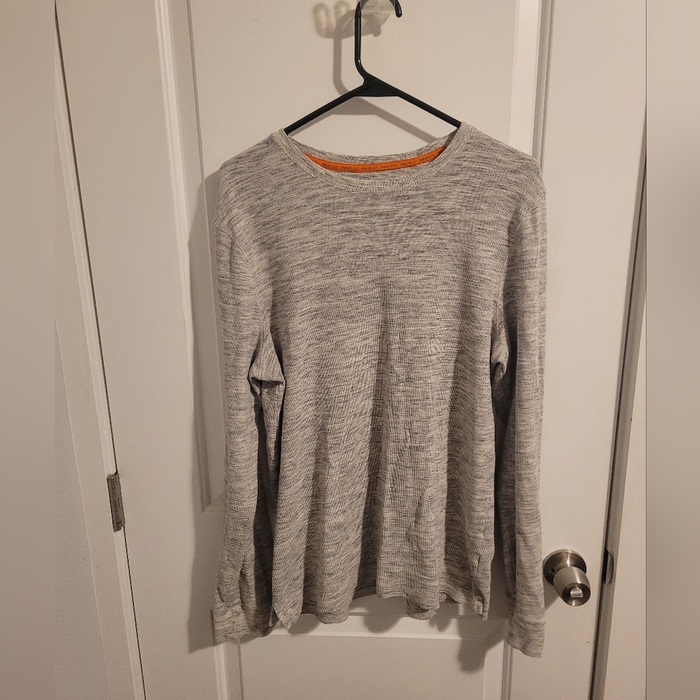 Urban pipeline fitted long sleeve shirt